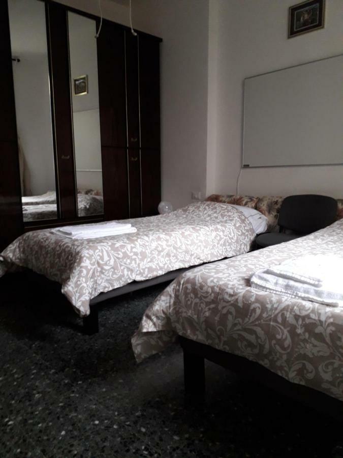Bed and Breakfast Isola Bi Mailand Exterior foto
